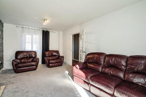 3 bedroom semi-detached house for sale, Horsley Drive, Gorleston, Great Yarmouth