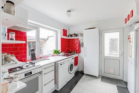 undefined, Chelveston Drive, Corby