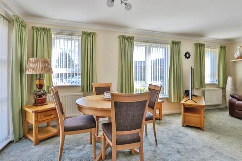 undefined, Newfoundland Drive, Poole