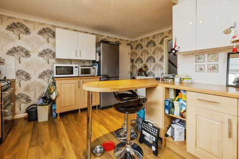 4 bedroom detached house for sale, High Street, Eagle, Lincoln