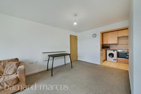 undefined, Bedfont Lane, Feltham