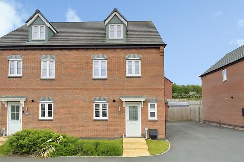 4 bedroom townhouse for sale, Lindhurst Way West, Mansfield