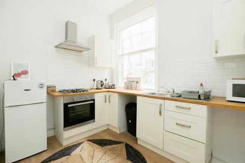 3 bedroom flat for sale, Western Road, St. Leonards-On-Sea
