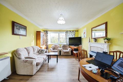 2 bedroom flat for sale, Abdon Avenue, Birmingham