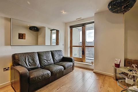 2 bedroom apartment for sale, Bowman Lane, Hunslet, Leeds