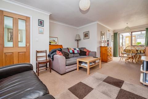 3 bedroom end of terrace house for sale, Hastings Way, Sutton, Norwich