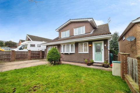 undefined, Standhill Avenue, Carlton, NOTTINGHAM