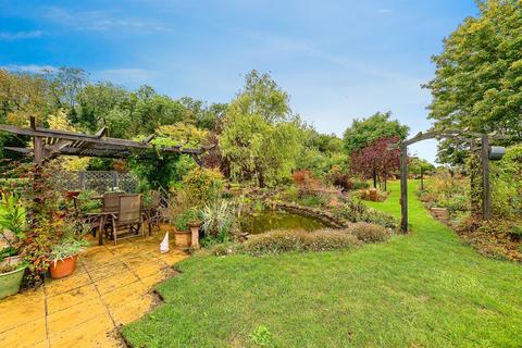 4 bedroom detached bungalow for sale, Stamford Road, Essendine, Stamford
