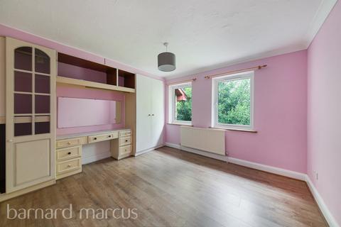 undefined, Alvia Gardens, Sutton