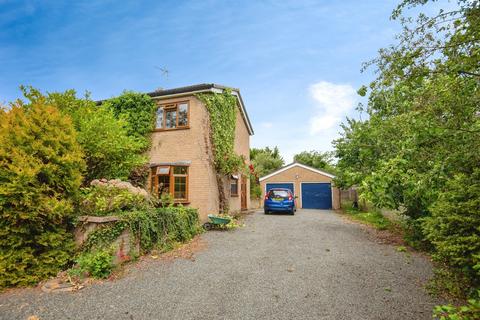 4 bedroom detached house for sale, Lincoln Road, Leasingham, Sleaford