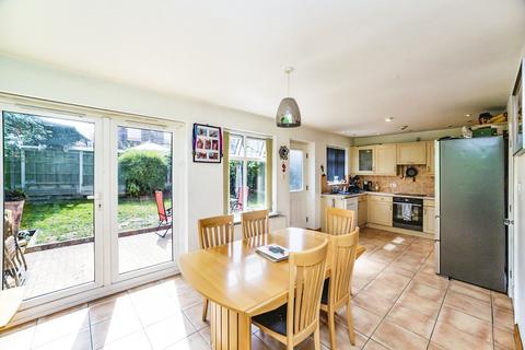 4 bedroom detached house for sale, Low Golden Smithies, Swinton, Mexborough