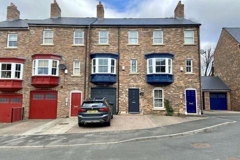 3 bedroom terraced house to rent, Dalton Crescent, Durham DH1