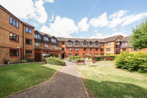 1 bedroom apartment for sale, Shoppenhangers Road, Maidenhead
