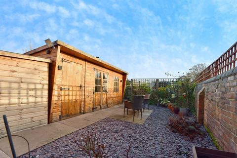 3 bedroom terraced house for sale, St. Johns Road, CHESTERFIELD