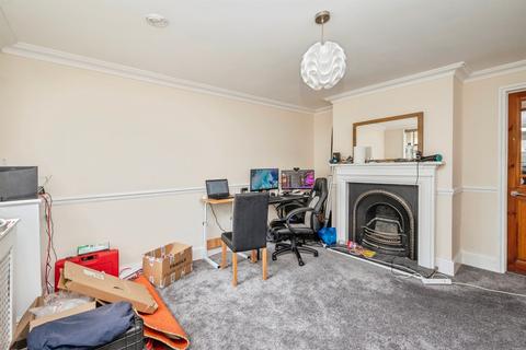 undefined, Queens Place, Great Yarmouth