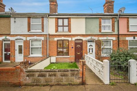 2 bedroom terraced house for sale, Fingringhoe Road, Colchester