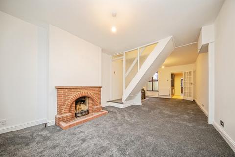2 bedroom terraced house for sale, Fingringhoe Road, Colchester