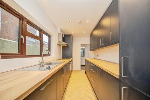 2 bedroom terraced house for sale, Fingringhoe Road, Colchester