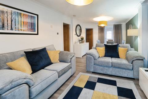 undefined, Foxglove Close, Kingswood, Hull