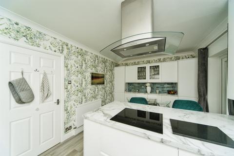 4 bedroom townhouse for sale, The Piazza, Eastbourne