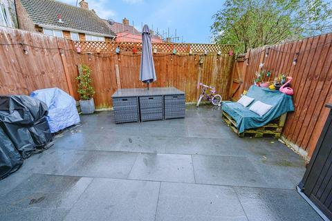 3 bedroom terraced house for sale, Honeycross Road, HEMEL HEMPSTEAD