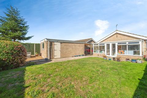 2 bedroom detached bungalow for sale, Laxfield Road, Sutton, Norwich