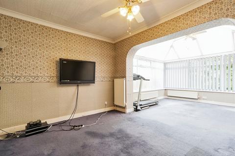 4 bedroom detached house for sale, Highfield Gardens, Bradford