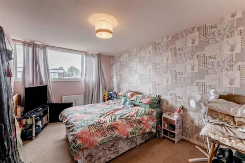 undefined, Axdane, Hull
