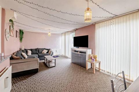 undefined, Axdane, Hull
