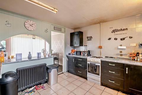 undefined, Axdane, Hull