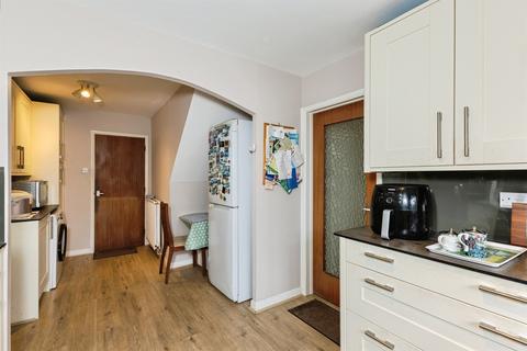 4 bedroom link detached house for sale, Rosemary Avenue, Earley, READING