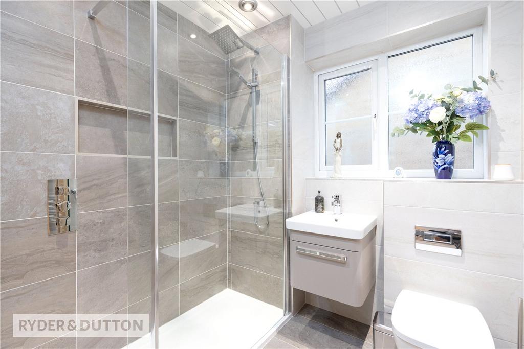 Family Shower Room