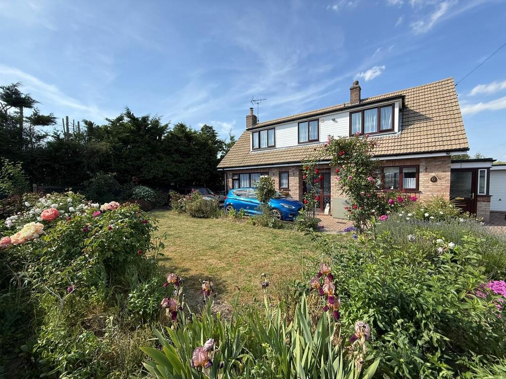 3 bedroom bungalow for sale