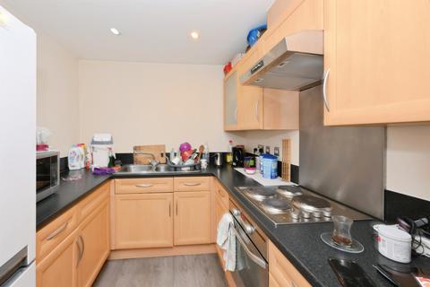 2 bedroom flat for sale, Winnipeg Way, Broxbourne