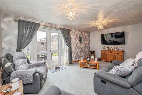 3 bedroom end of terrace house for sale, Leman Road, Gorleston, Great Yarmouth