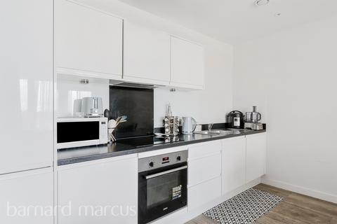 2 bedroom apartment for sale, Kingston Road, NEW MALDEN