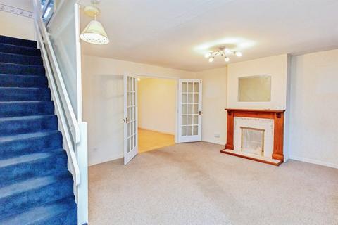undefined, Springfield Avenue, Thrapston