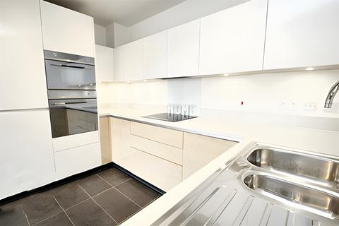 1 bedroom flat for sale, St. Clements Avenue, Romford