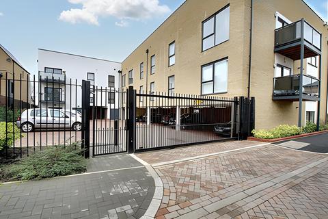 1 bedroom flat for sale, St. Clements Avenue, Romford
