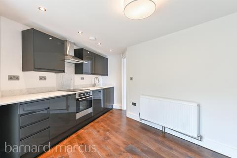 undefined, Barnlea Close, Feltham
