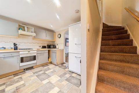 2 bedroom end of terrace house for sale, Lytham Close, Grantham