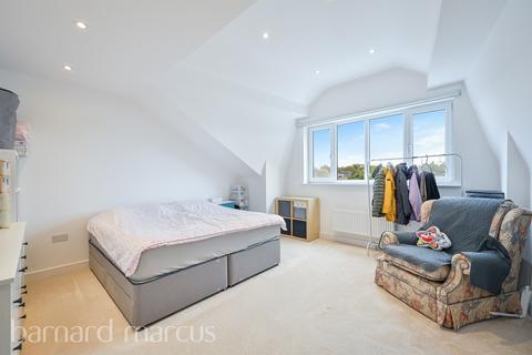 undefined, Sutton Court Road, Sutton