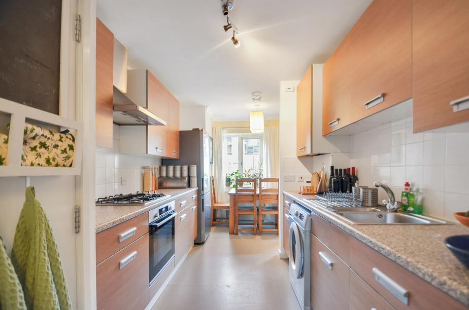 Kitchen Area Pic (1) (8).jpg