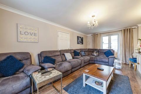 undefined, Hercules Drive, Newark