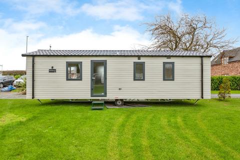 undefined, Lincoln Road, Tuxford, Newark