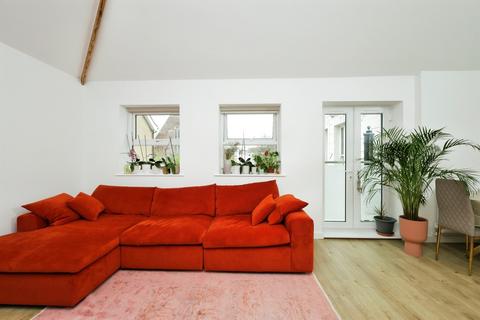1 bedroom apartment for sale, Spencer Road, Eastbourne