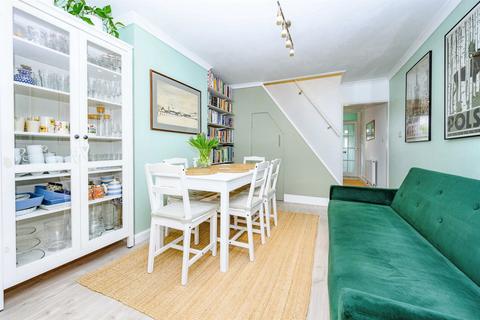 2 bedroom terraced house for sale, Cowper Road, Boxmoor, Hemel Hempstead