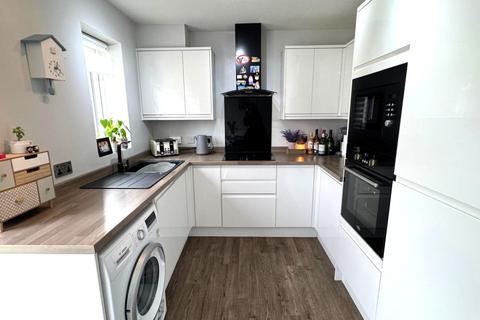 3 bedroom semi-detached house for sale, Breeze Close, Thornton-Cleveleys FY5