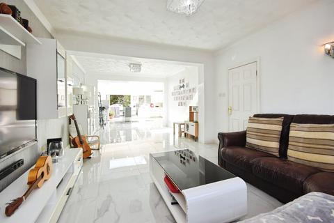 3 bedroom semi-detached house for sale, Millbrook Gardens, Gidea Park, Romford
