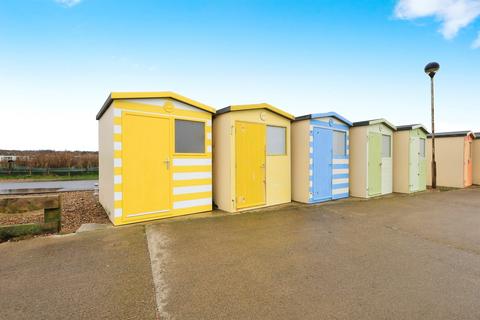 1 bedroom detached bungalow for sale, Esplanade, Seaford